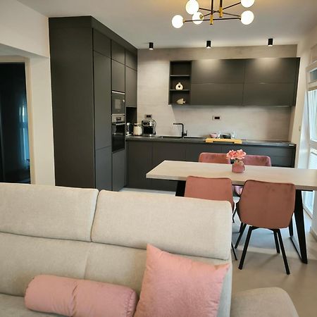 Luxury Apartments Marina View Vodice Bagian luar foto