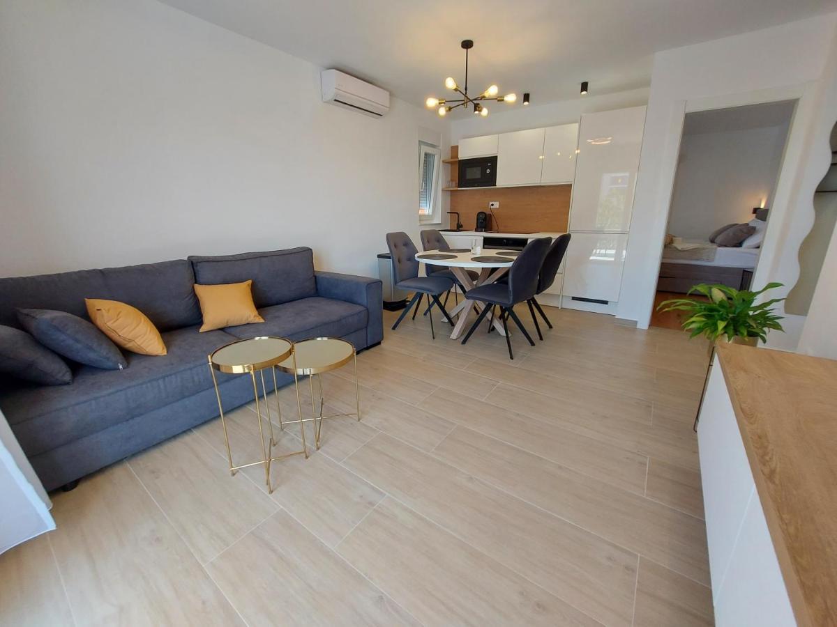 Luxury Apartments Marina View Vodice Bagian luar foto