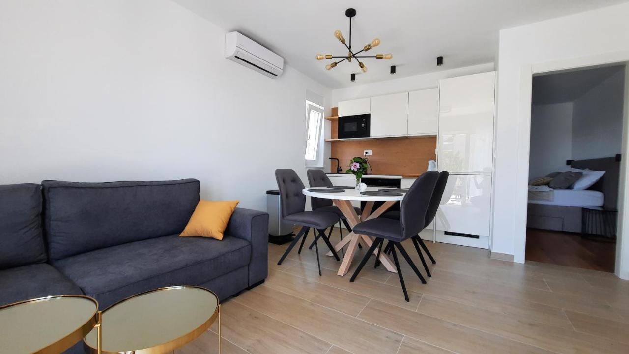 Luxury Apartments Marina View Vodice Bagian luar foto